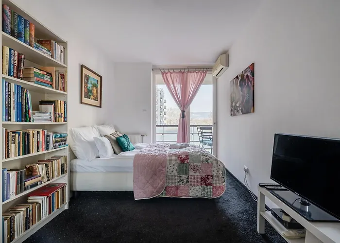 Heart And Soul Apartment
