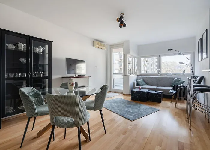 Heart And Soul Apartment